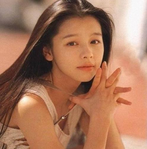 绯闻大爆料徐若瑄视频播放,揭秘娱乐圈背后的真相  第2张 绯闻大爆料徐若瑄视频播放,揭秘娱乐圈背后的真相  第2张